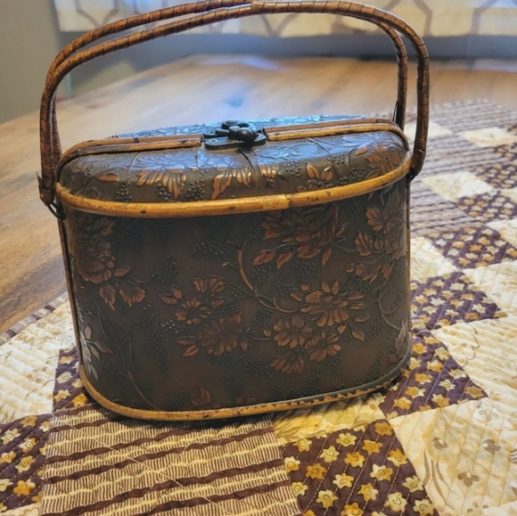Wood, Bamboo,Metal Purses/Boxes/Decorative/Vintage, Lot of 4 - Picture 3 of 12